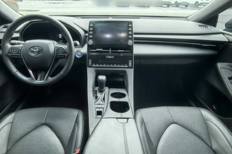 Used Toyota Avalon 2019 Dual-Engine 2.5L Luxury Edition China VI Standard Interior 2