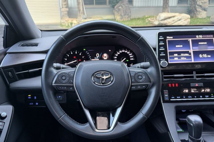 Used Toyota Avalon 2019 2.0L Luxury Edition China VI Standard Interior 2