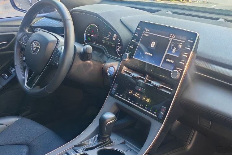 Used Toyota Avalon 2019 Dual-Engine 2.5L Luxury Edition China VI Standard Interior 2
