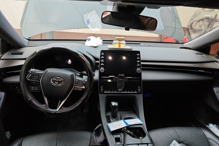 Used Toyota Avalon 2019 2.0L Luxury Edition China VI Standard Interior 2