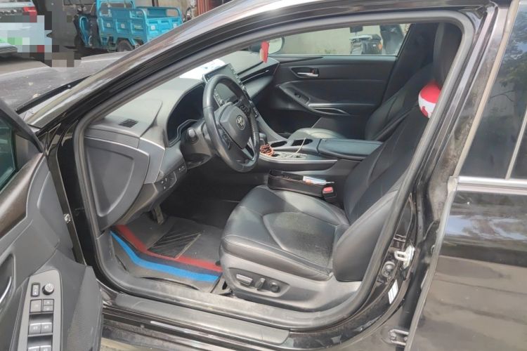 Used Toyota Avalon 2019 2.0L Luxury Edition China VI Standard Interior 3