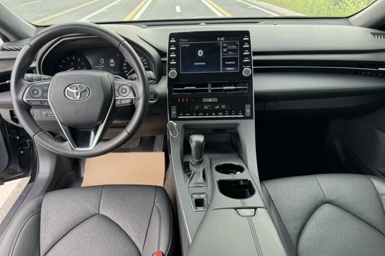 Used Toyota Avalon 2019 2.0L Luxury Edition China VI Standard Interior 5