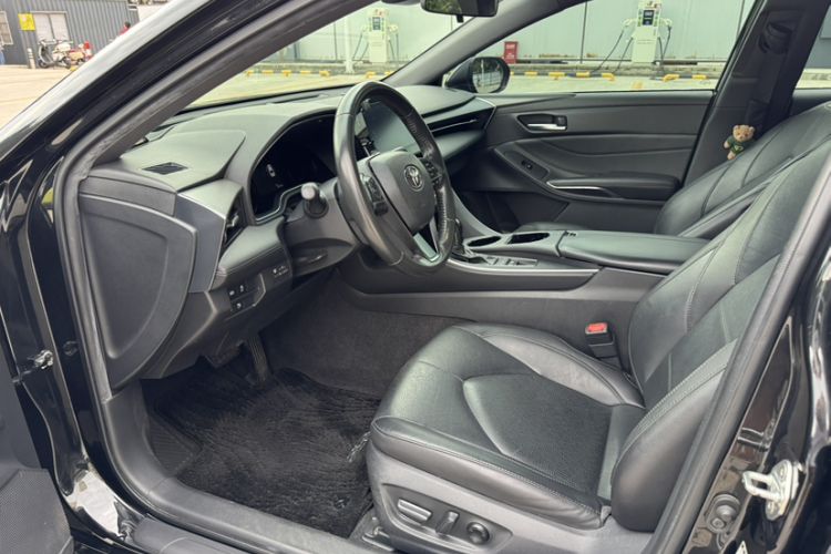 Used Toyota Avalon 2019 Dual-Engine 2.5L Luxury Edition China VI Standard Interior 5