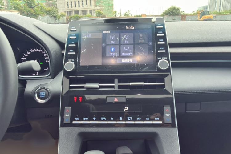 Used Toyota Avalon 2019 2.0L Luxury Edition China VI Standard Interior 5