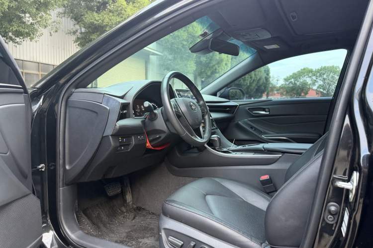 Used Toyota Avalon 2019 2.0L Luxury Edition China VI Standard Interior 6
