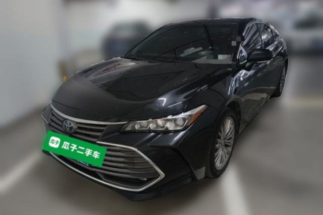 Used Toyota Avalon 2019 Dual-Engine 2.5L Limited Flagship Edition China VI Standard