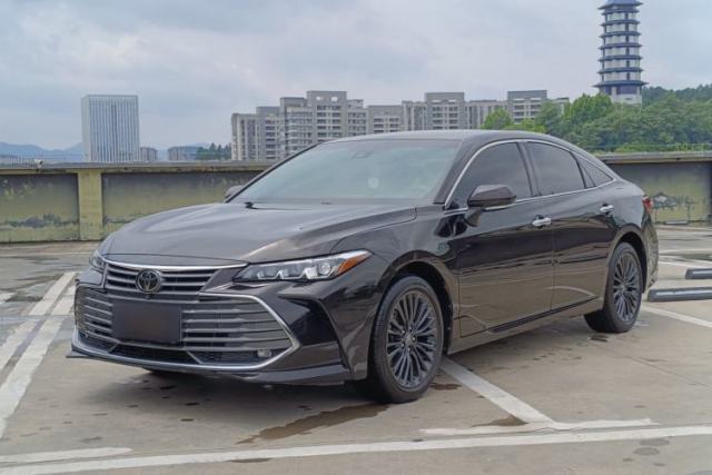 Ojetý Toyota Avalon 2019 2.0L XLE Premium Edition China VI