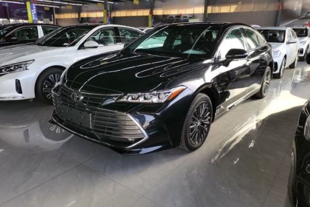 Used Toyota Avalon 2019 2.0L XLE Premium Edition China VI