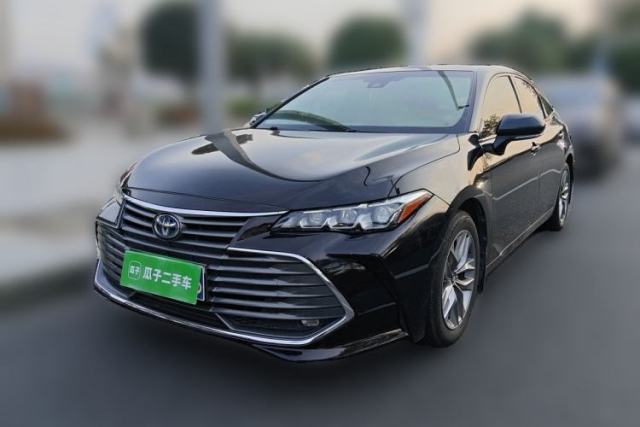 Used Toyota Avalon 2019 Dual-Engine 2.5L Luxury Edition China VI Standard