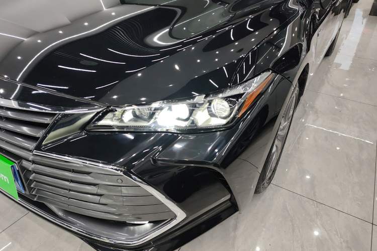 Used Toyota Avalon 2019 Dual-Engine 2.5L Luxury Edition China VI Standard Left Front Headlight
