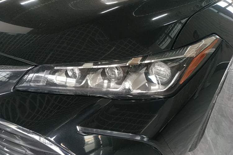 Used Toyota Avalon 2019 2.5L Ambition Version China VI Standard Left Front Headlight