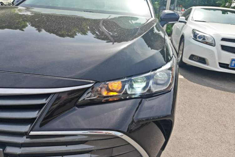 Used Toyota Avalon 2019 2.0L Ambition Edition China VI Left Front Headlight