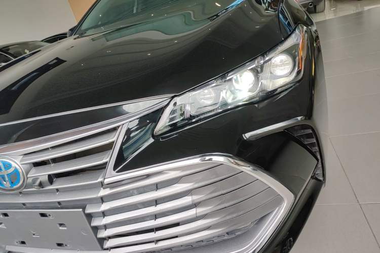 Used Toyota Avalon 2019 Dual-Engine 2.5L Luxury Edition China VI Standard Left Front Headlight