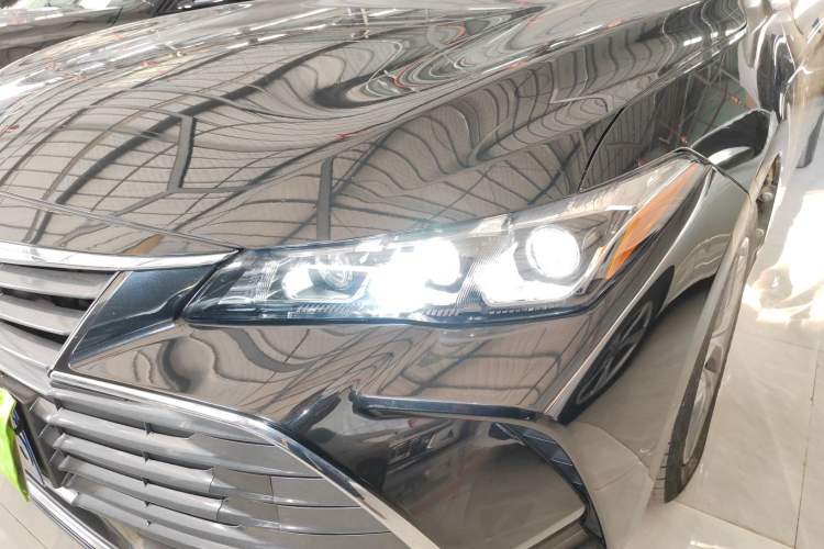 Used Toyota Avalon 2019 2.0L Luxury Edition China VI Standard Left Front Headlight