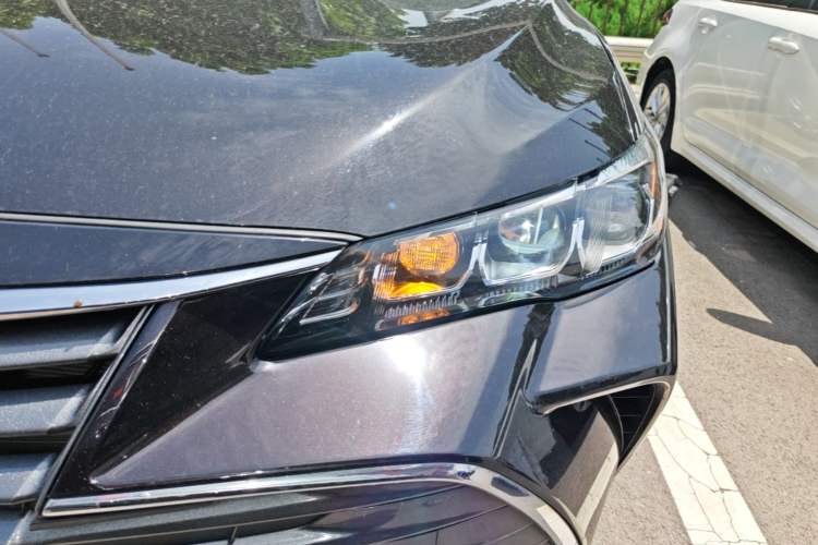 Used Toyota Avalon 2019 2.0L Ambition Edition China VI Left Front Headlight