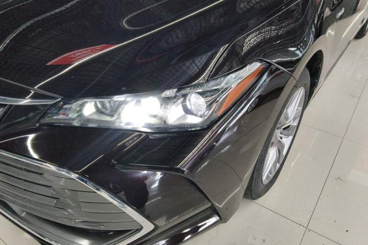 Used Toyota Avalon 2019 Dual-Engine 2.5L Luxury Edition China VI Standard Left Front Headlight