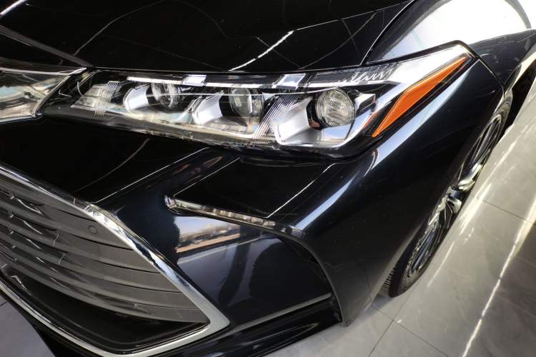 Used Toyota Avalon 2019 2.0L XLE Premium Edition China VI Left Front Headlight