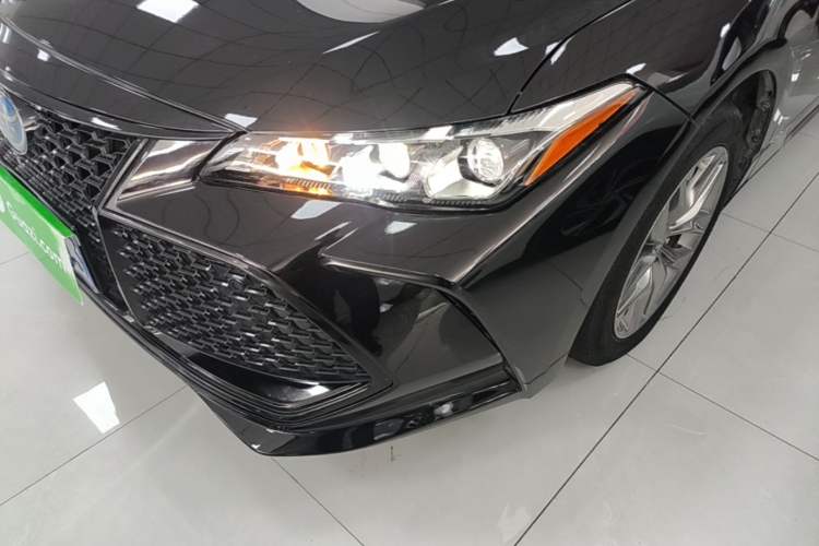 Used Toyota Avalon 2019 Dual-Engine 2.5L Luxury Edition China VI Standard Left Front Headlight
