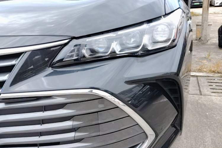 Used Toyota Avalon 2019 2.0L Ambition Edition China VI Left Front Headlight