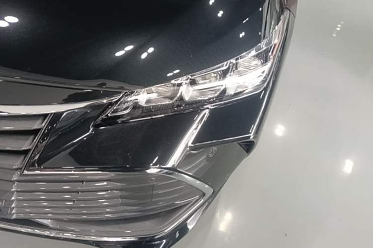 Used Toyota Avalon 2019 Dual-Engine 2.5L Luxury Edition China VI Standard Left Front Headlight