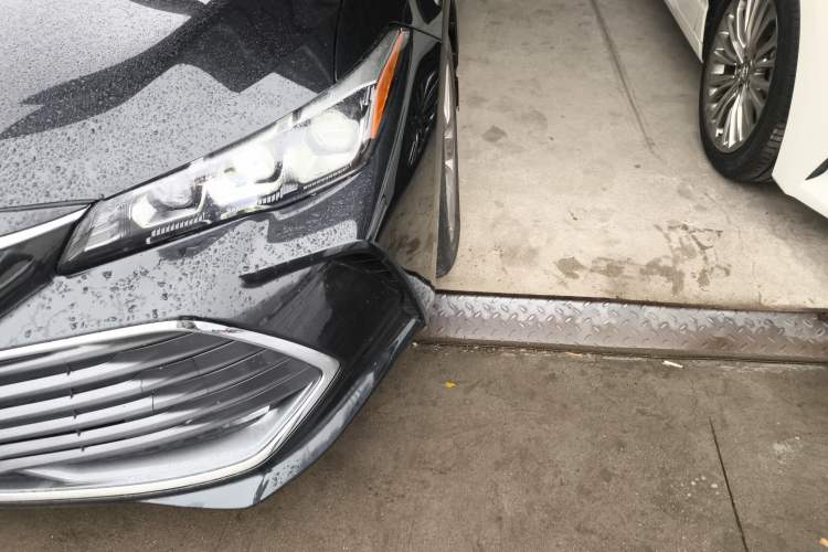 Used Toyota Avalon 2019 2.0L Luxury Edition China VI Standard Left Front Headlight