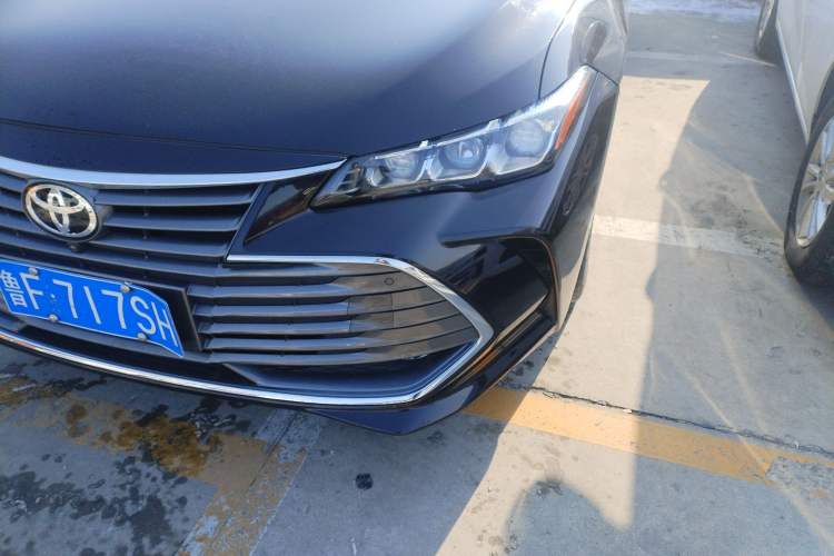 Used Toyota Avalon 2019 2.0L XLE Premium Edition China VI Left Front Headlight