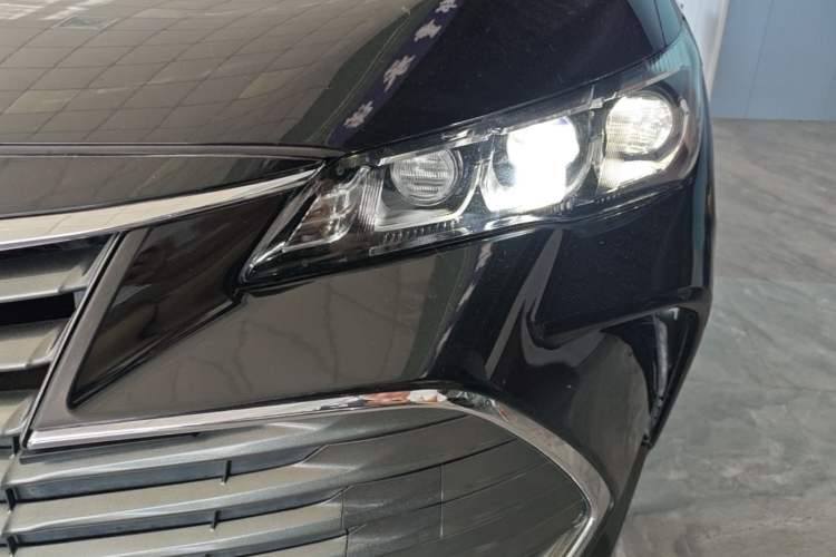 Used Toyota Avalon 2019 Dual-Engine 2.5L Luxury Edition China VI Standard Left Front Headlight