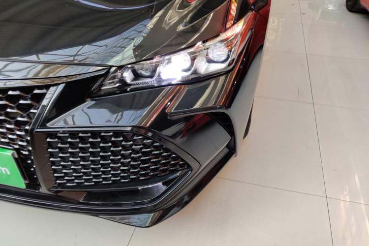 Used Toyota Avalon 2019 2.0L Luxury Edition China VI Standard Left Front Headlight