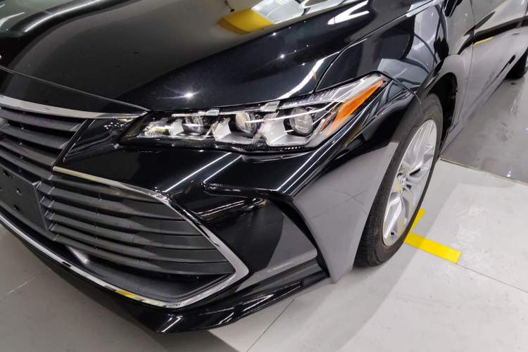 Used Toyota Avalon 2019 2.0L Ambition Edition China VI Left Front Headlight
