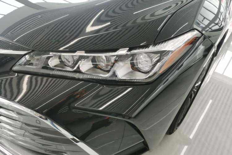 Used Toyota Avalon 2019 2.5L Touring Premium Version China VI Standard Left Front Headlight