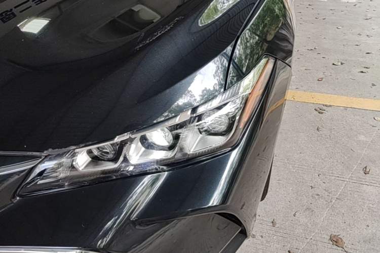 Used Toyota Avalon 2019 2.5L Touring Premium Version China VI Standard Left Front Headlight