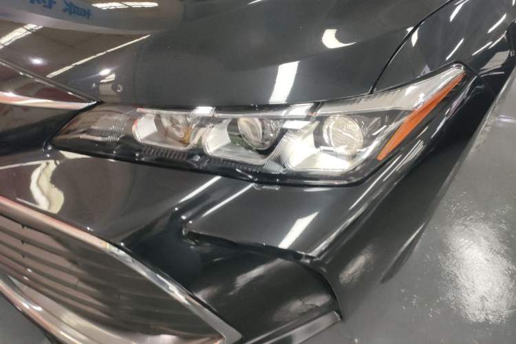 Used Toyota Avalon 2019 2.5L Touring Premium Version China VI Standard Left Front Headlight
