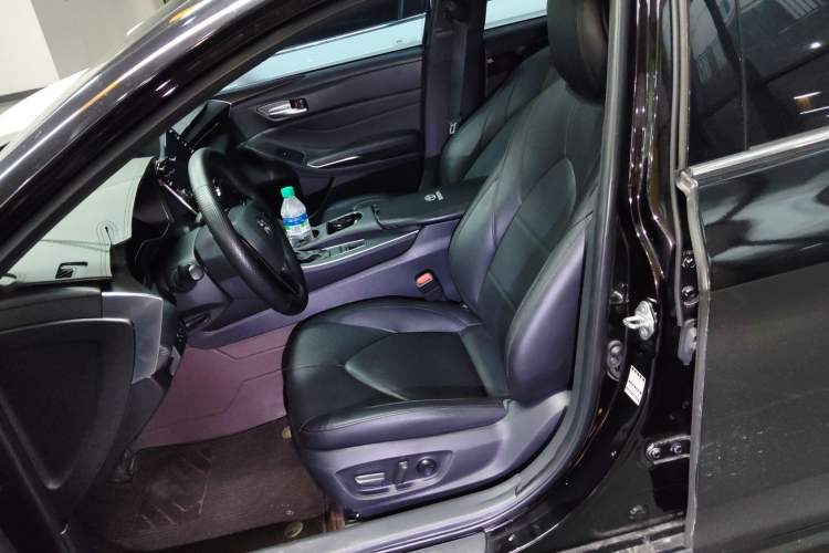 Used Toyota Avalon 2019 2.0L Luxury Edition China VI Standard Left Front Seat