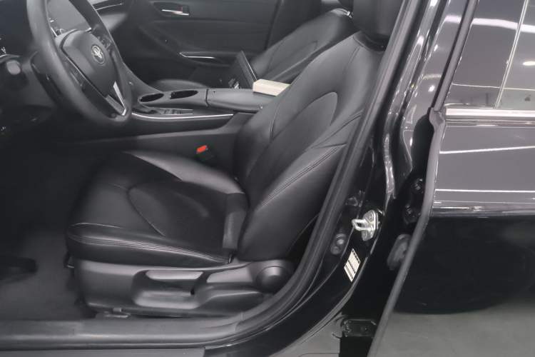 Used Toyota Avalon 2019 2.5L Ambition Version China VI Standard Left Front Seat