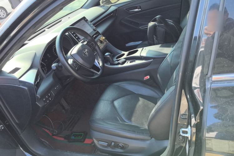 Used Toyota Avalon 2019 Dual-Engine 2.5L Luxury Edition China VI Standard Left Front Seat