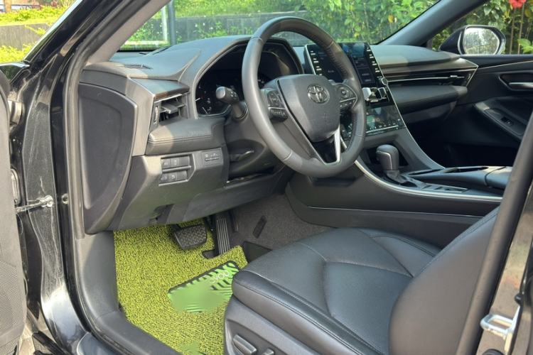 Used Toyota Avalon 2019 2.0L Luxury Edition China VI Standard Left Front Seat