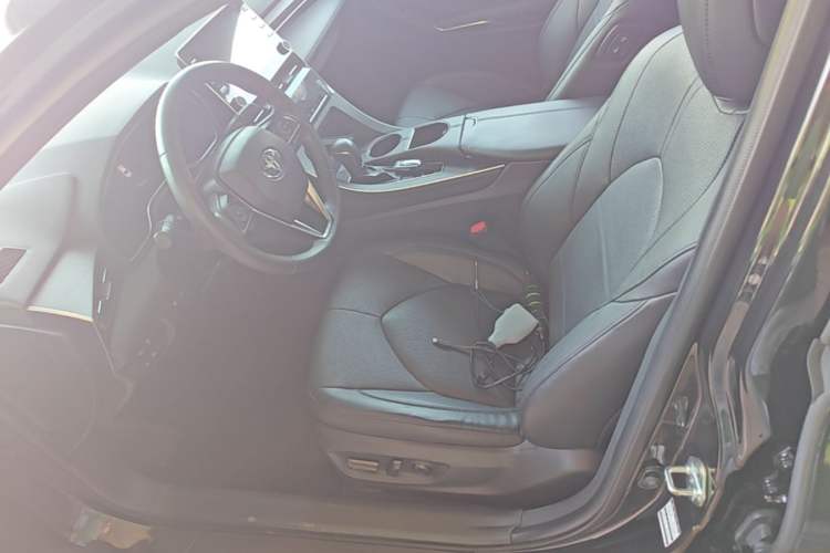 Used Toyota Avalon 2019 2.0L Luxury Edition China VI Standard Left Front Seat