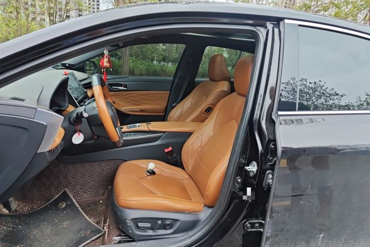 Used Toyota Avalon 2019 Dual-Engine 2.5L Limited Flagship Edition China V Standard Left Front Seat