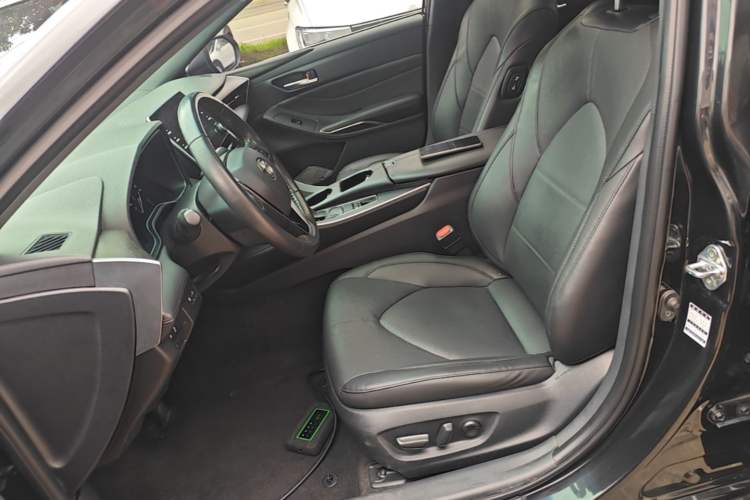 Used Toyota Avalon 2019 2.0L Luxury Edition China VI Standard Left Front Seat