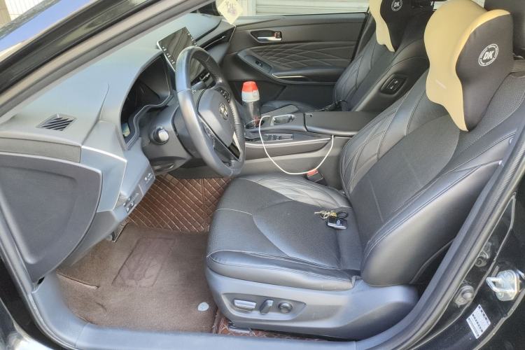 Used Toyota Avalon 2019 Dual-Engine 2.5L XLE Prestige Version China VI Standard Left Front Seat