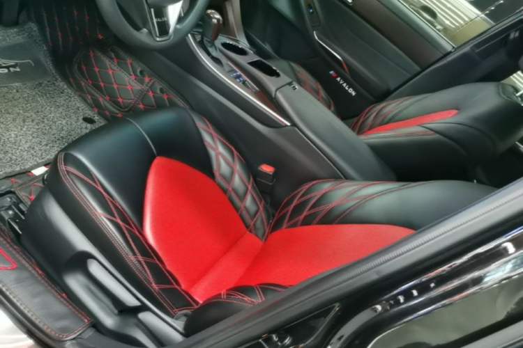 Used Toyota Avalon 2019 2.5L Ambition Version China VI Standard Left Front Seat