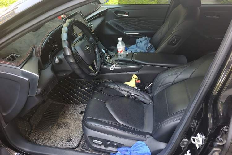 Used Toyota Avalon 2019 Dual-Engine 2.5L XLE Prestige Version China VI Standard Left Front Seat