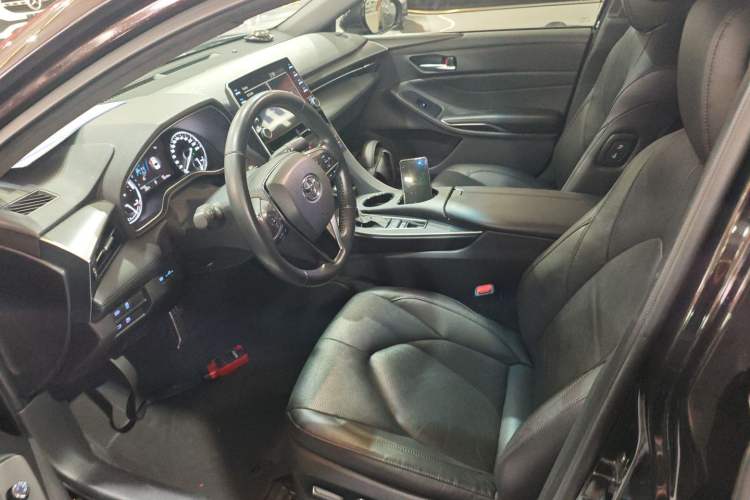 Used Toyota Avalon 2019 Dual-Engine 2.5L Luxury Edition China VI Standard Left Front Seat