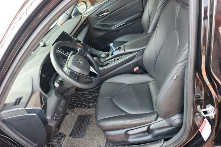 Used Toyota Avalon 2019 2.5L Ambition Version China VI Standard Left Front Seat