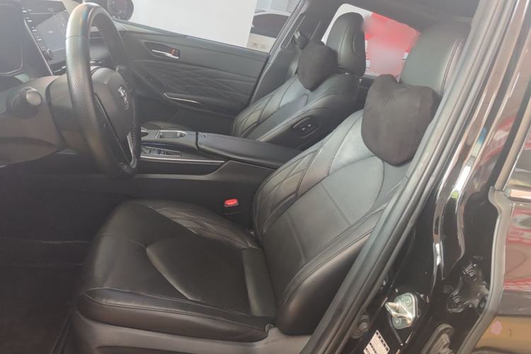 Used Toyota Avalon 2019 Dual-Engine 2.5L XLE Prestige Version China VI Standard Left Front Seat