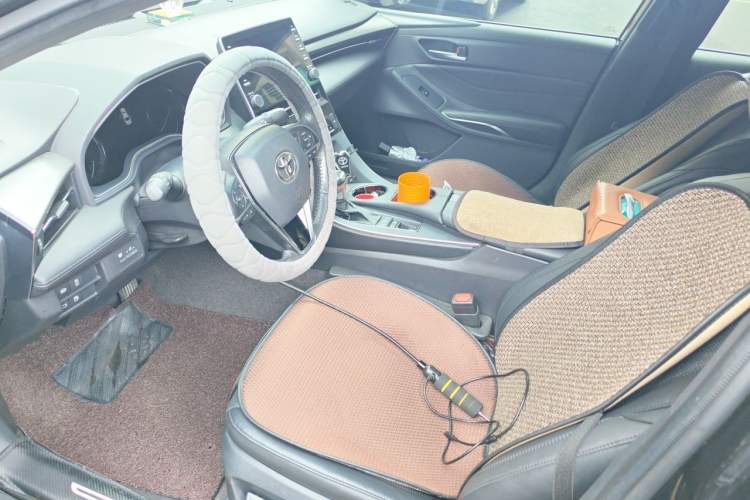 Used Toyota Avalon 2019 Dual-Engine 2.5L Luxury Edition China VI Standard Left Front Seat