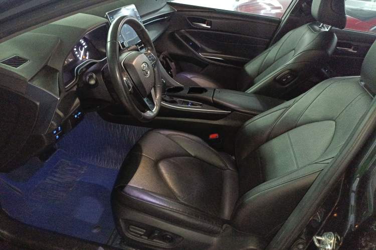 Used Toyota Avalon 2019 2.0L Luxury Edition China VI Standard Left Front Seat