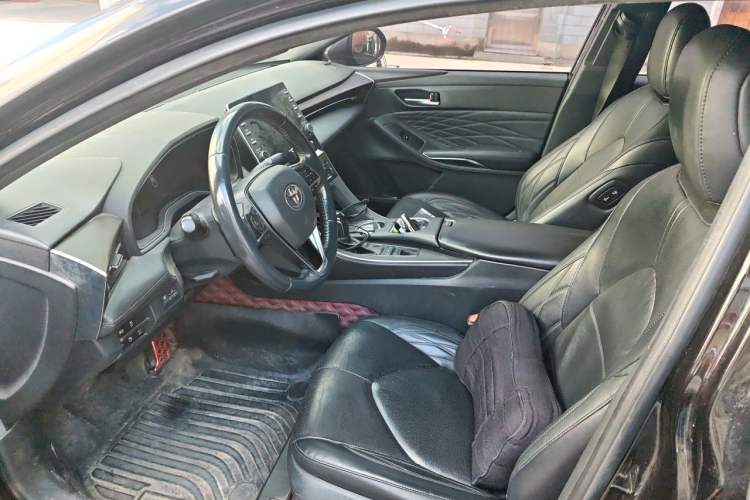 Used Toyota Avalon 2019 2.5L Touring Premium Version China VI Standard Left Front Seat