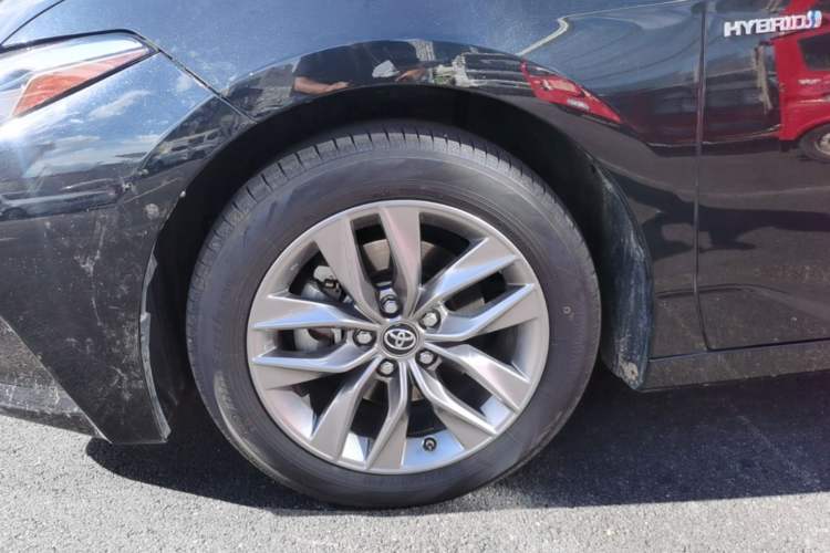 Used Toyota Avalon 2019 Dual-Engine 2.5L Luxury Edition China VI Standard Left Front Wheel Hub