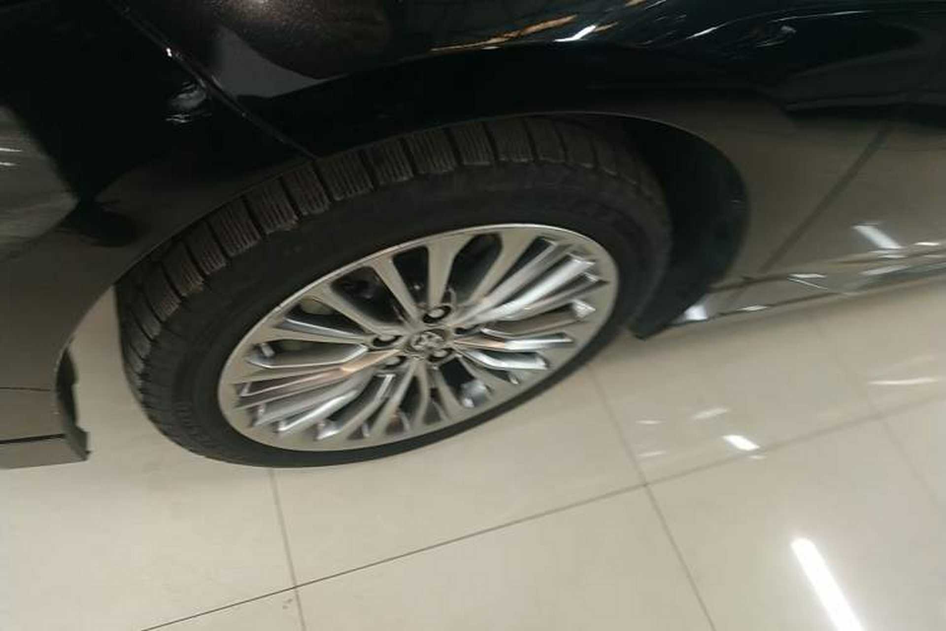 Used Toyota Avalon 2019 Dual-Engine 2.5L XLE Prestige Version China VI Standard Left Front Wheel Hub